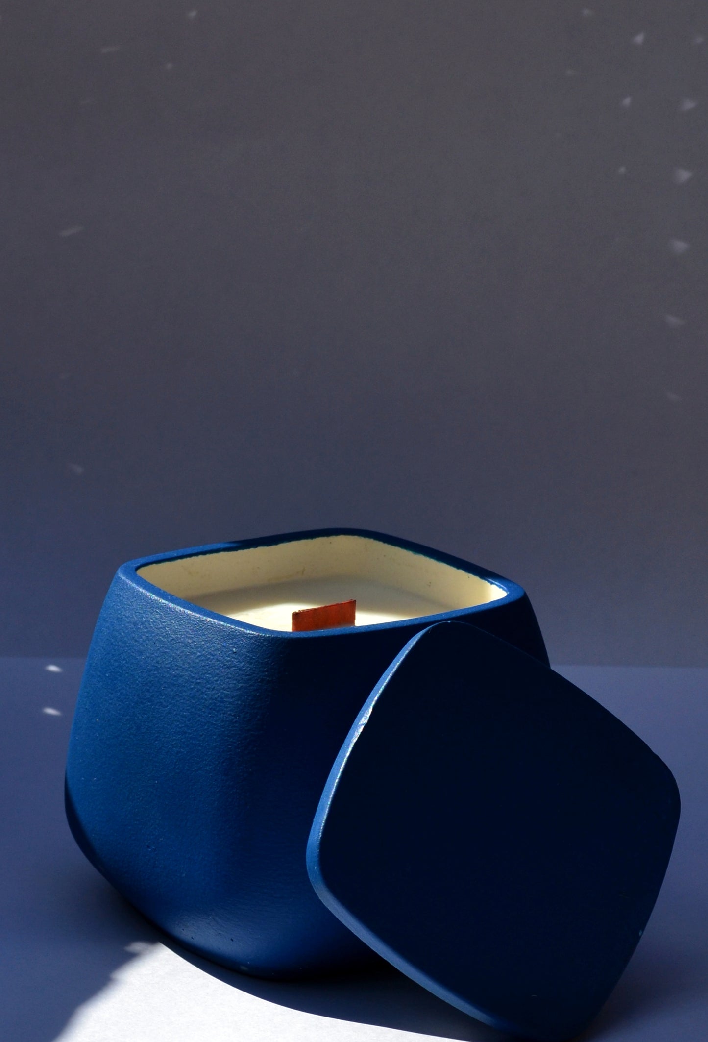 Scented Candle Soft Diamond Chefchaouen Shade